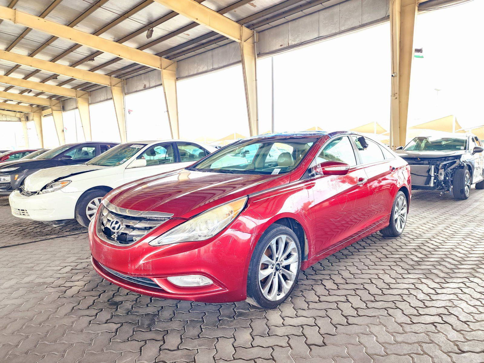 2011 HYUNDAI SONATA — 241283 Miles — Lot 71605264 — Souq - Marhaba Auctions Used Cars - Image 4