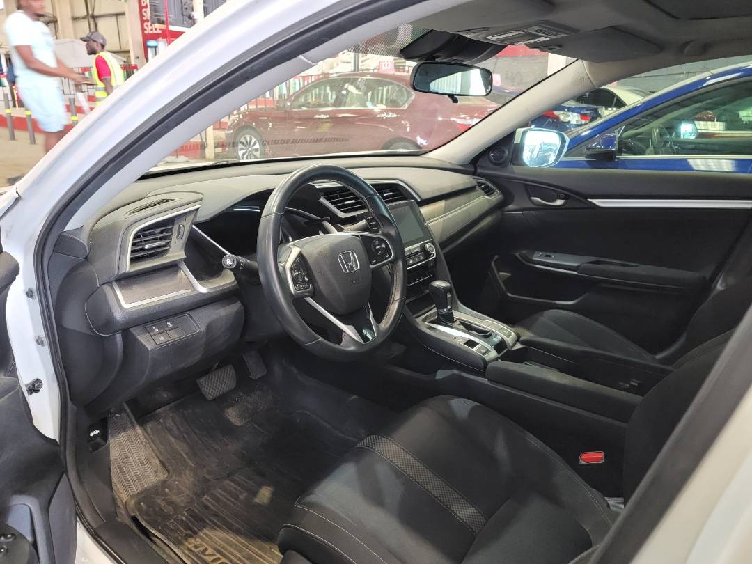 2019 HONDA CIVIC — 90014 KM — Lot KH034610 — Main - Marhaba Auctions Used Cars - Image 6