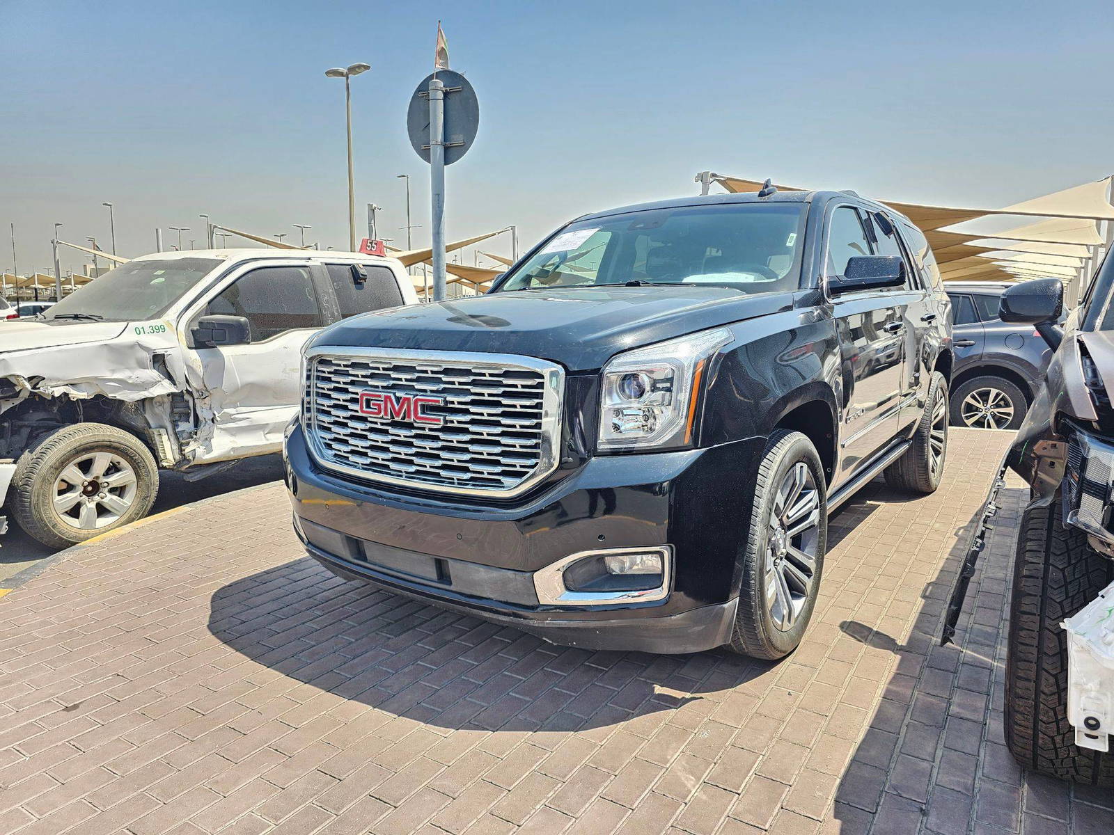 GMC YUKON DENALI 2018 - Marhaba Auction Used Cars - Image 5