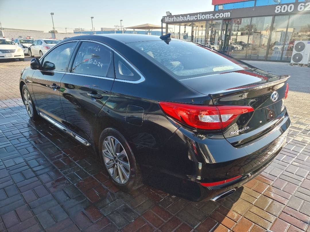 2015 HYUNDAI SONATA — 180376 Miles — Lot 215487 — Ind. 12 - Marhaba Auctions Used Cars - Image 4