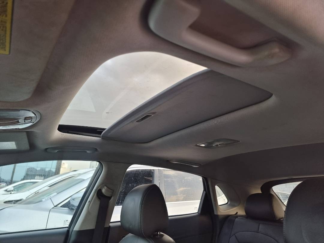 HYUNDAI KONA 2018 - Marhaba Auction Used Cars - Image 9