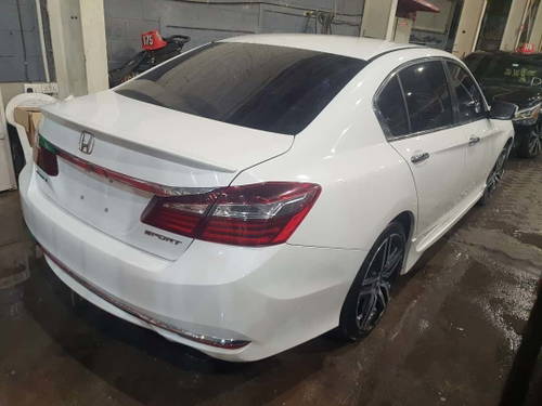 2017 HONDA ACCORD at Marhaba Auctions