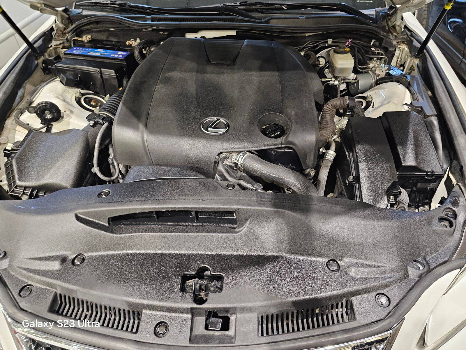 2015 LEXUS IS 250 — 123486 Miles — Lot 5082423 — Main - Marhaba Auctions Used Cars - Image 11