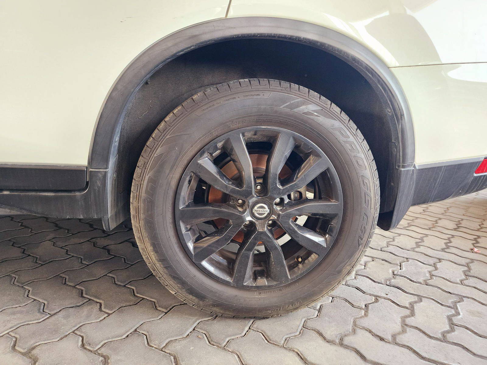 2020 NISSAN ROGUE — 127218 Miles — Lot LW034332 — Souq - Marhaba Auctions Used Cars - Image 10