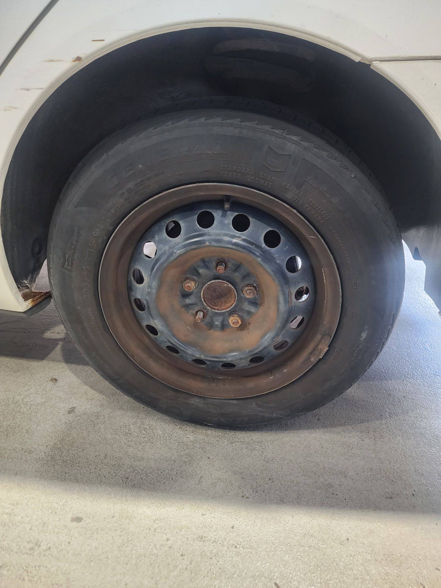 TOYOTA CAMRY 2005 - Marhaba Auction Used Cars - Image 11