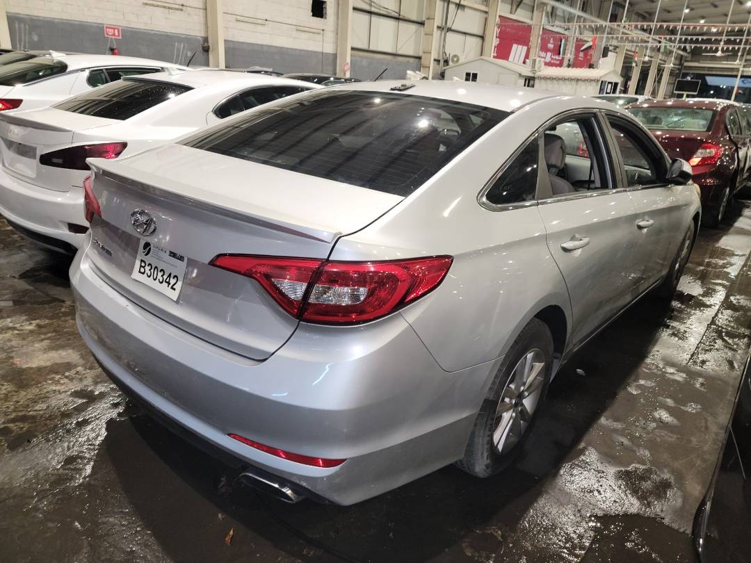 2015 HYUNDAI SONATA — 195469 Miles — Lot 37896897 - Marhaba Auctions Used Cars - Image 4