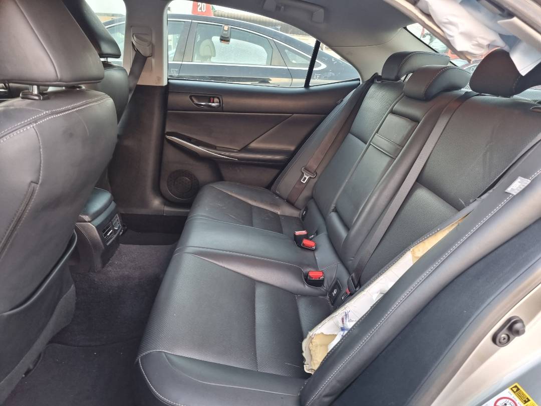 2014 LEXUS IS 250 — 111143 Miles — Lot 125487 — Ind. 12 - Marhaba Auctions Used Cars - Image 6
