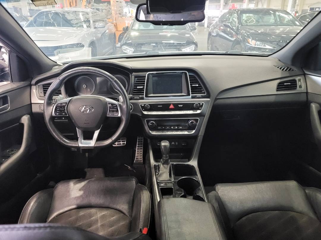2018 HYUNDAI SONATA — 75952 Miles — Lot 700747 — Main - Marhaba Auctions Used Cars - Image 7