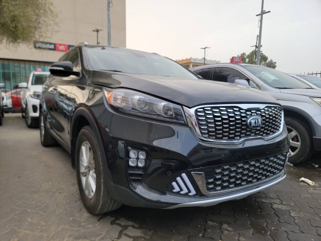 2019 KIA SORENTO — 57572 Miles — Lot 25962 — Main - Marhaba Auctions Used Cars - Image 4