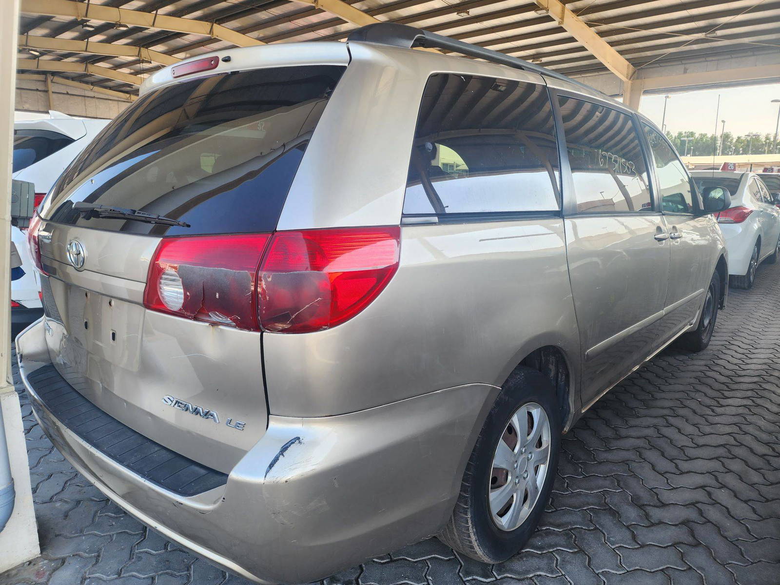 2006 TOYOTA SIENNA — 189759 Miles — Lot 67371503 - Marhaba Auctions Used Cars - Image 10