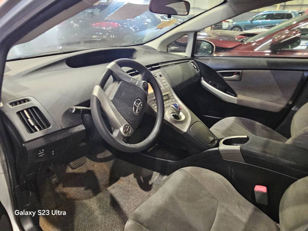 2012 TOYOTA PRIUS — 257244 Miles — Lot 403328 — Main - Marhaba Auctions Used Cars - Image 9