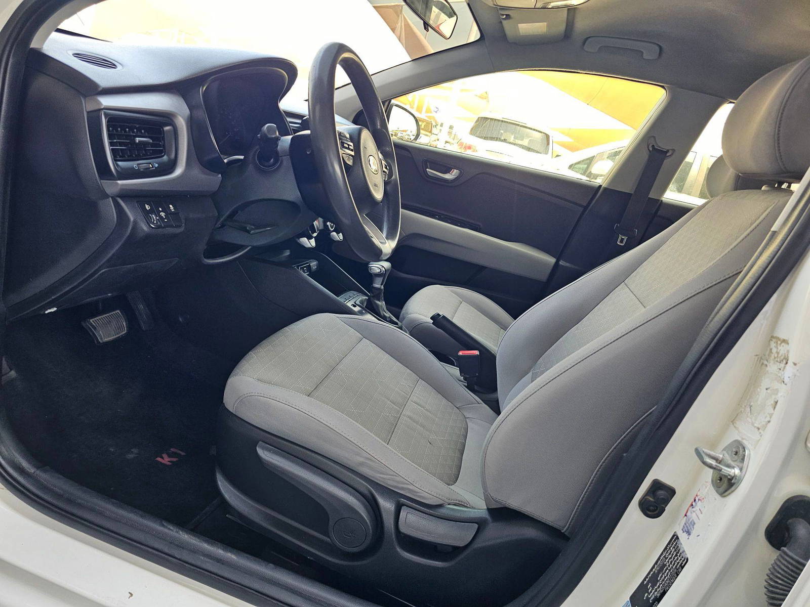 KIA RIO 2019 - Marhaba Auction Used Cars - Image 8
