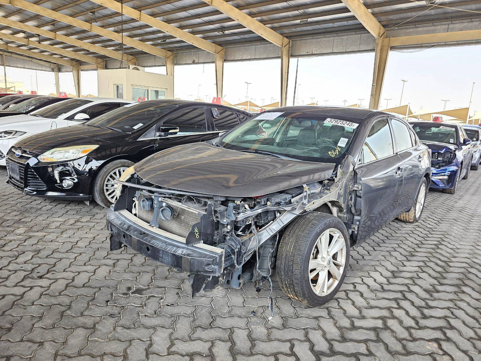 2014 NISSAN ALTIMA — 211304 Miles — Lot AP2EC319324 — Souq - Marhaba Auctions Used Cars - Image 5