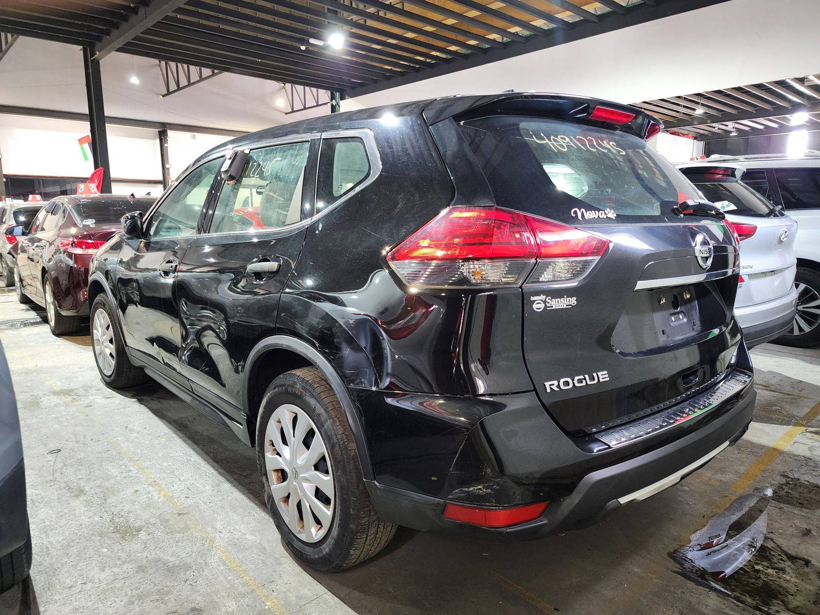 2017 NISSAN ROGUE — 114058 Miles — Lot 40912245 — Al Quoz - Marhaba Auctions Used Cars - Image 4