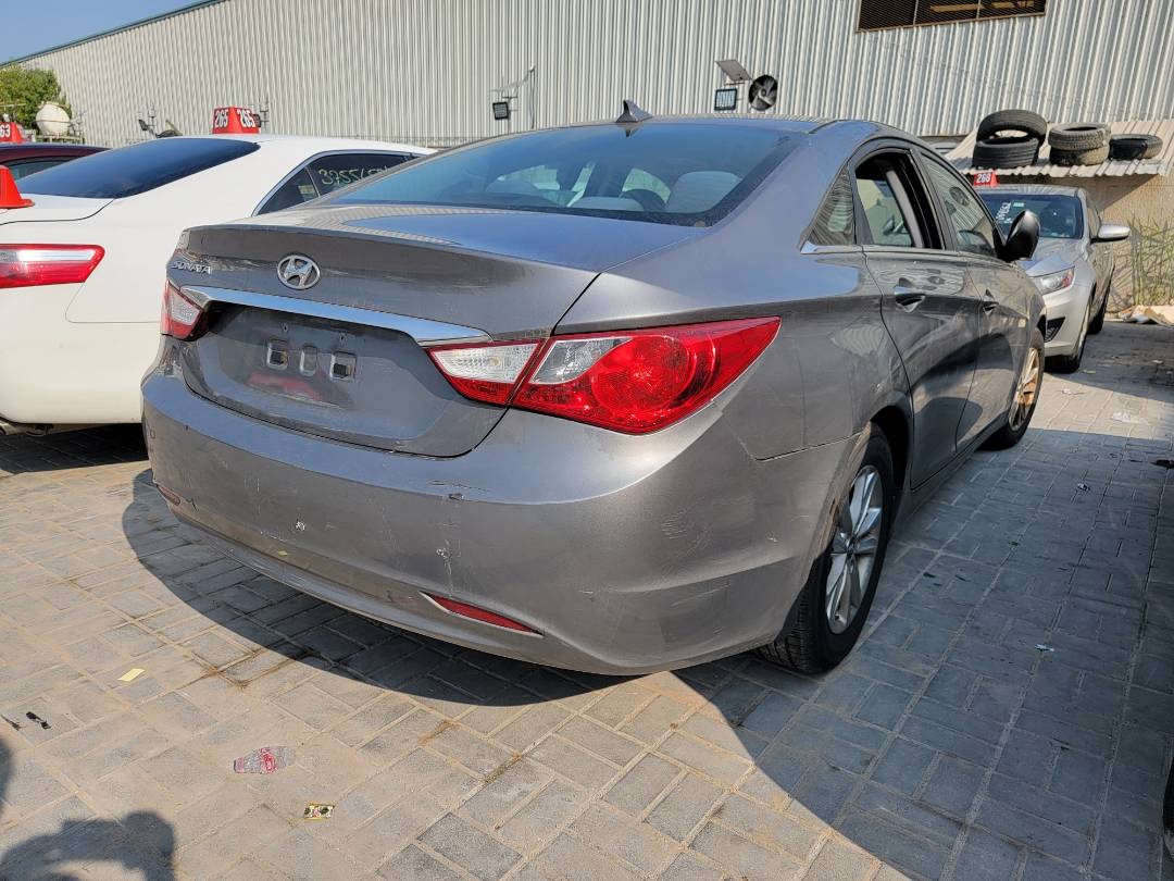 2013 HYUNDAI SONATA — 85620 Miles — Lot 62629583 - Marhaba Auctions Used Cars - Image 3