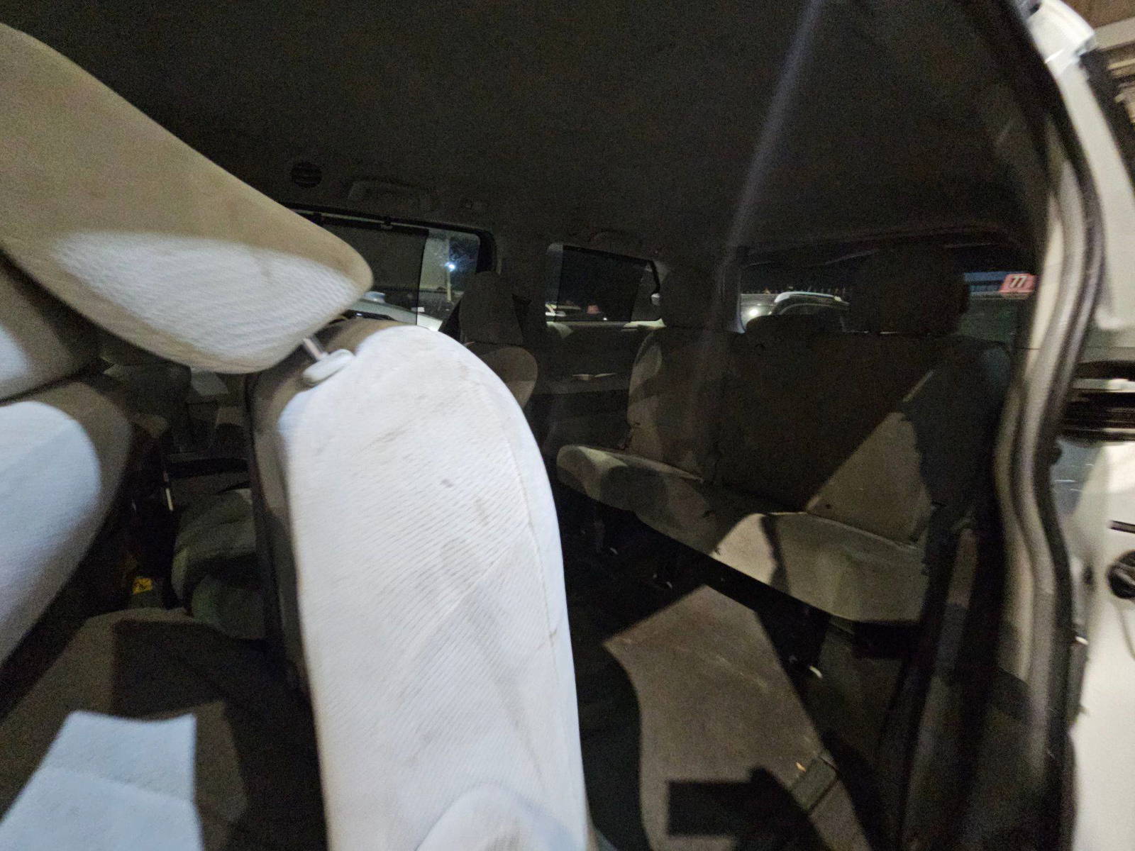 TOYOTA SIENNA 2011 - Marhaba Auction Used Cars - Image 6