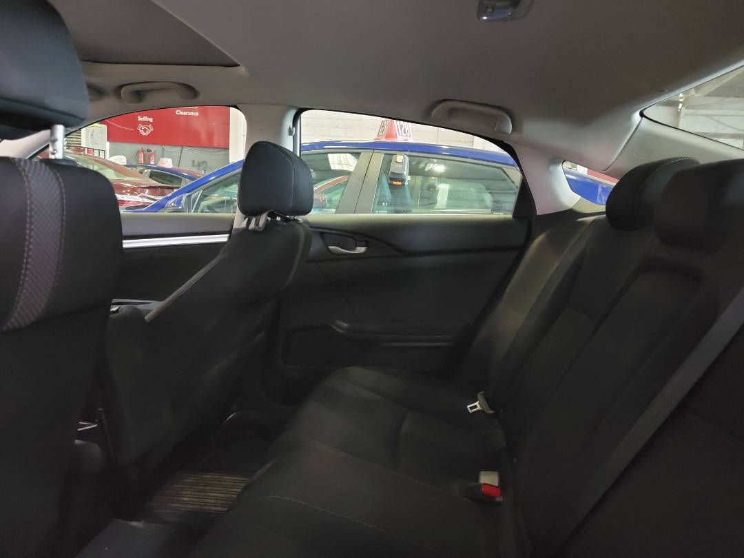 2019 HONDA CIVIC — 90014 KM — Lot KH034610 — Main - Marhaba Auctions Used Cars - Image 7