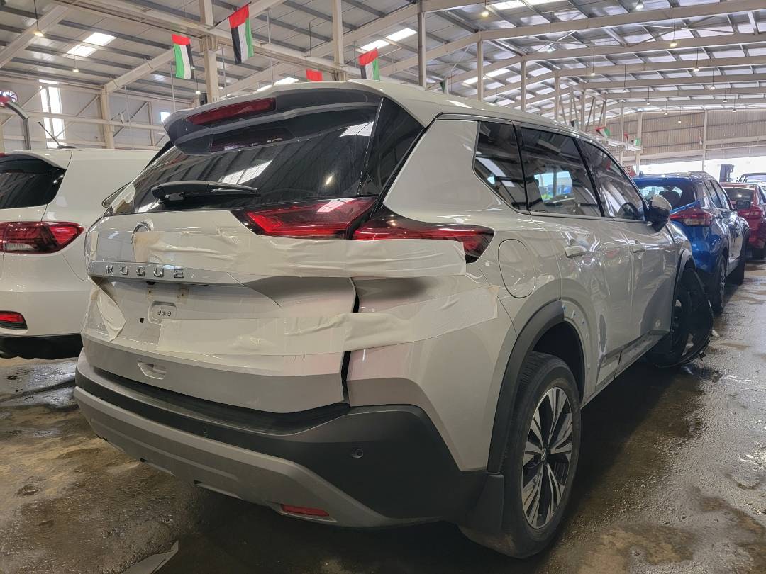 2021 NISSAN ROGUE — 42507 Miles — Lot MW004551 - Marhaba Auctions Used Cars - Image 4