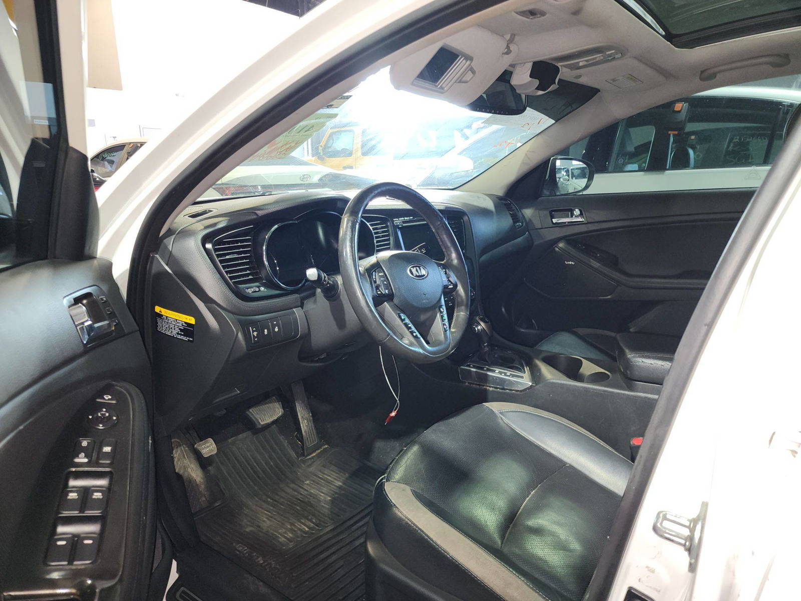 2013 KIA OPTIMA — 216685 Miles — Lot 41047040 — Al Quoz - Marhaba Auctions Used Cars - Image 9