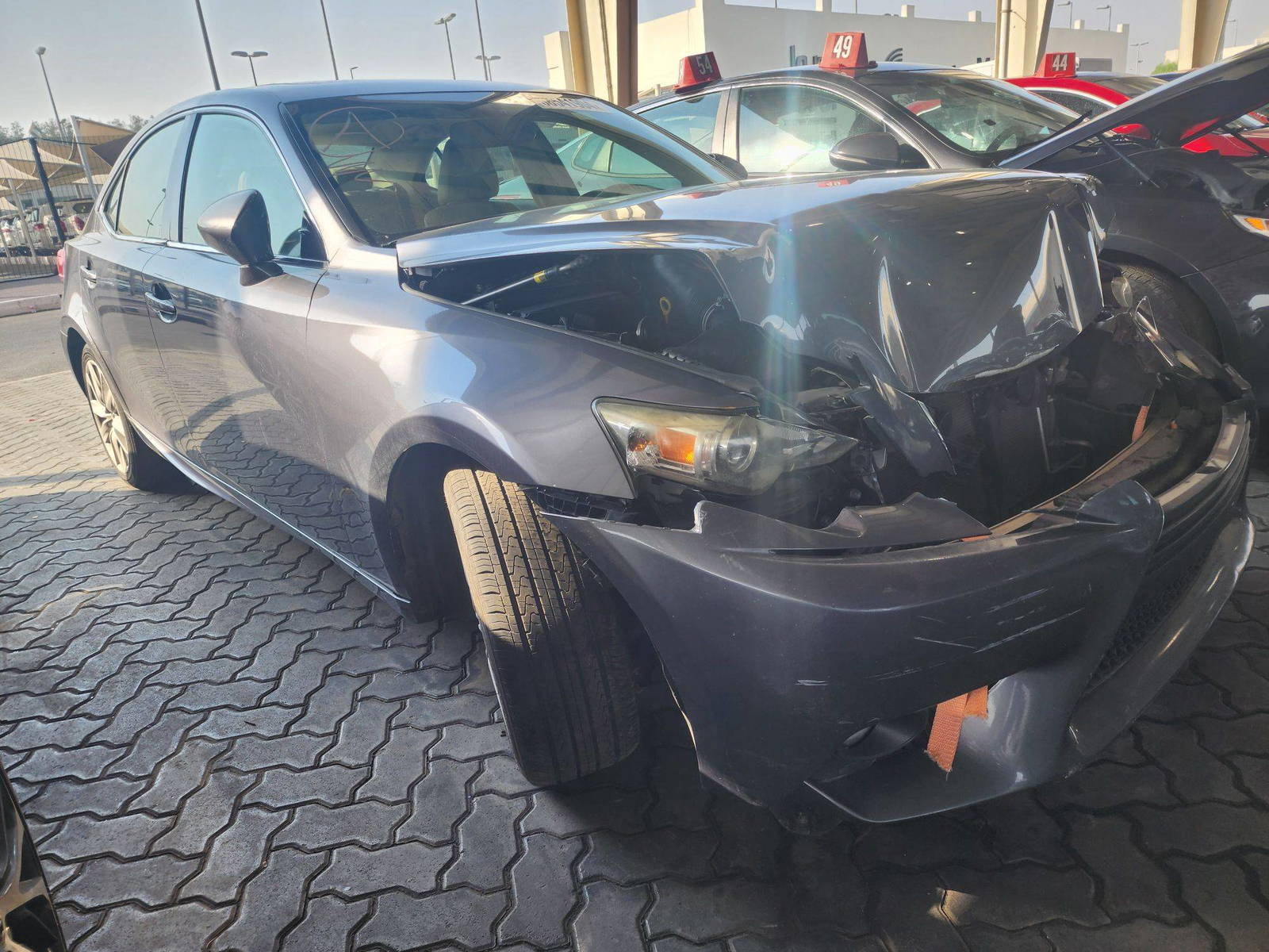 2015 LEXUS IS 250 — 124145 Miles — Lot 38541904 — Souq - Marhaba Auctions Used Cars - Image 5