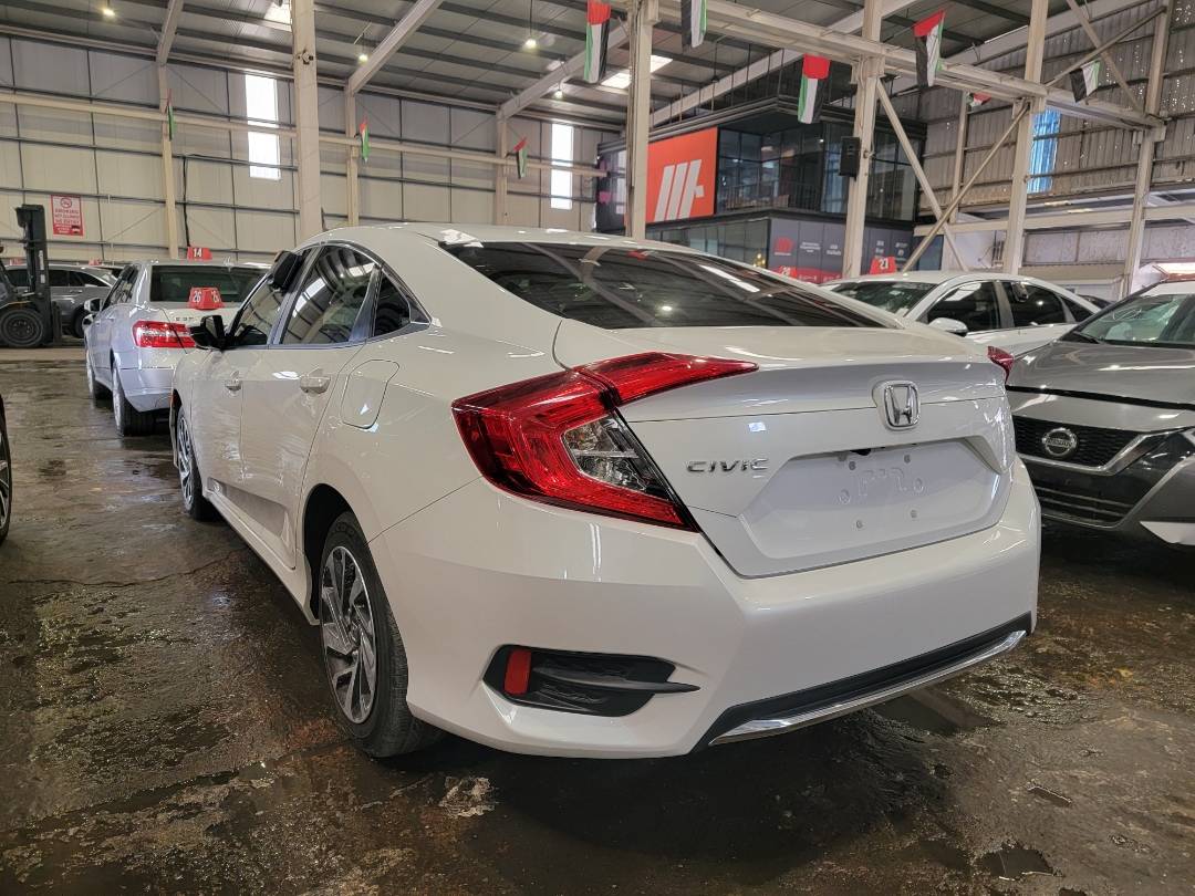 2019 HONDA CIVIC — 90007 KM — Lot 76KH034610 — Main - Marhaba Auctions Used Cars - Image 3