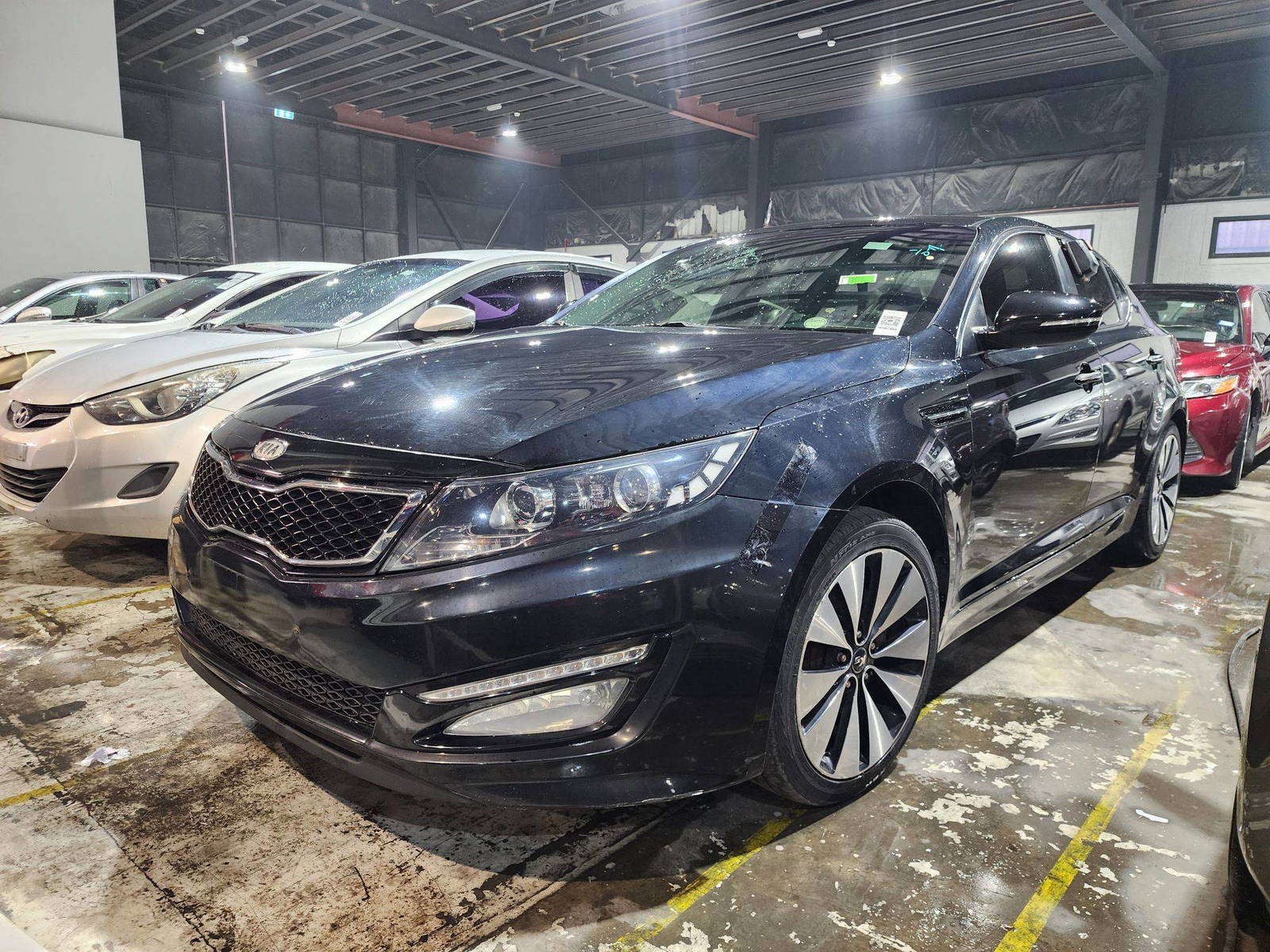 2011 KIA K5 — 168771 KM — Lot 018452 — Al Quoz - Marhaba Auctions Used Cars - Image 3