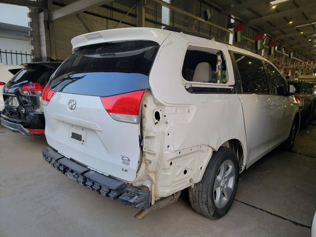 2012 TOYOTA SIENNA — 228477 Miles — Lot 40833543 — Main - Marhaba Auctions Used Cars - Image 4