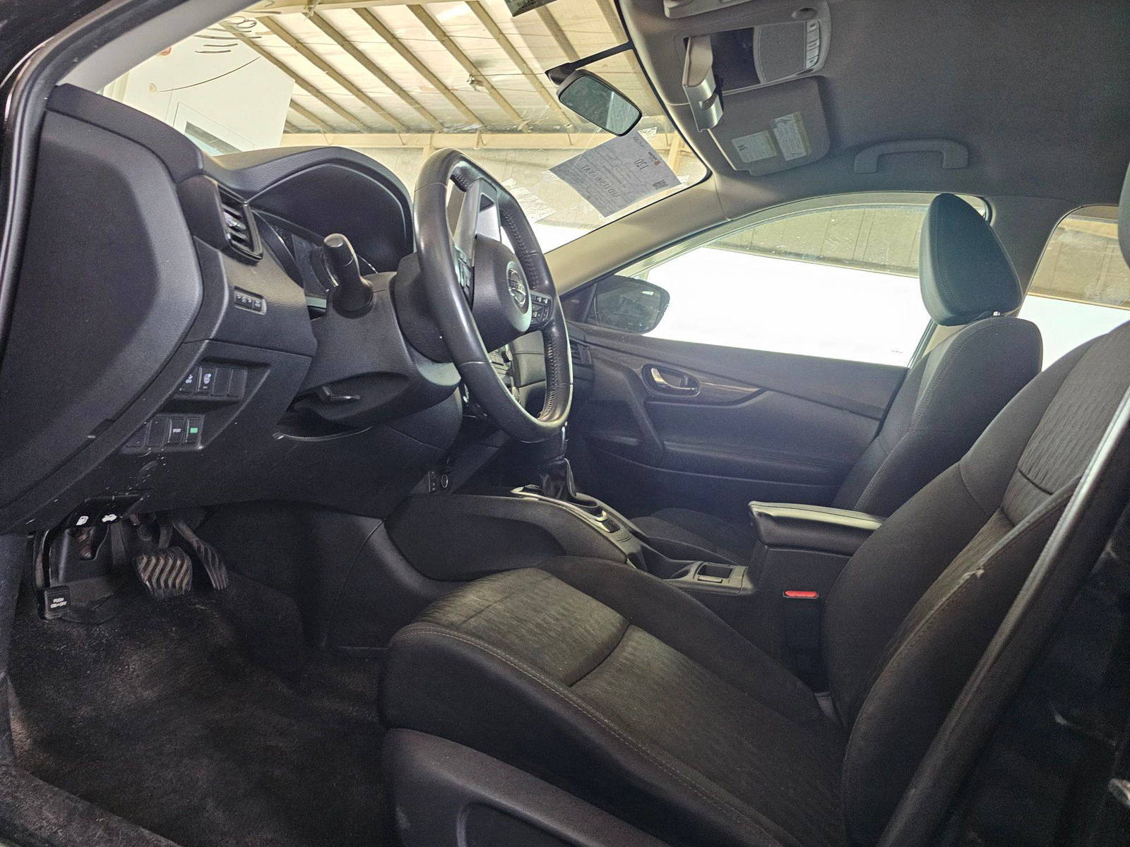 NISSAN ROGUE 2017 - Marhaba Auction Used Cars - Image 6