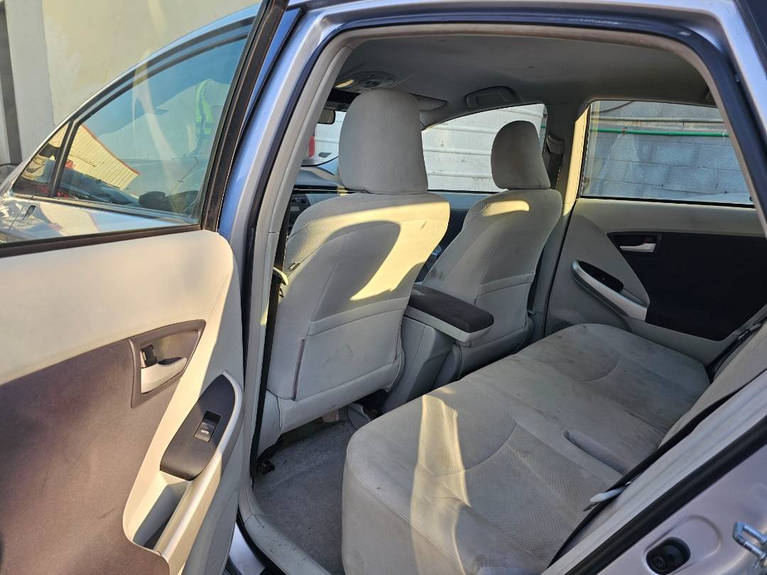 2011 TOYOTA PRIUS — 209260 Miles — Lot 70859615 — Main - Marhaba Auctions Used Cars - Image 7