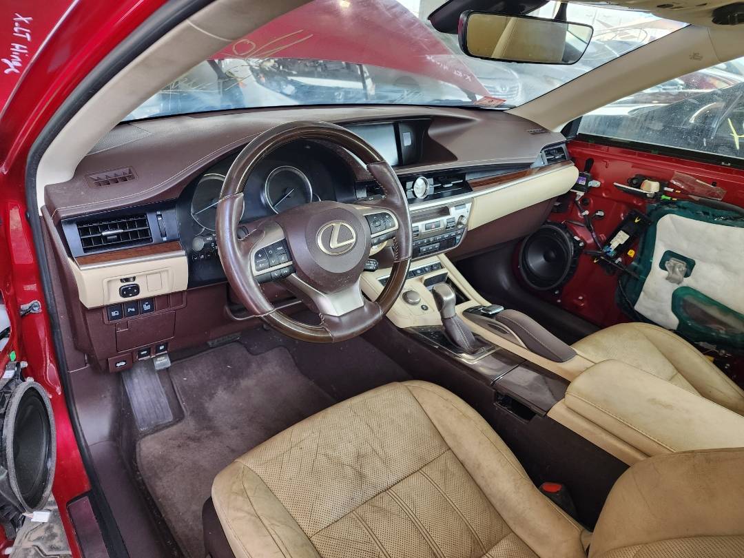 2016 LEXUS ES 350 — 119821 Miles — Lot 38149934 — Souq - Marhaba Auctions Used Cars - Image 11