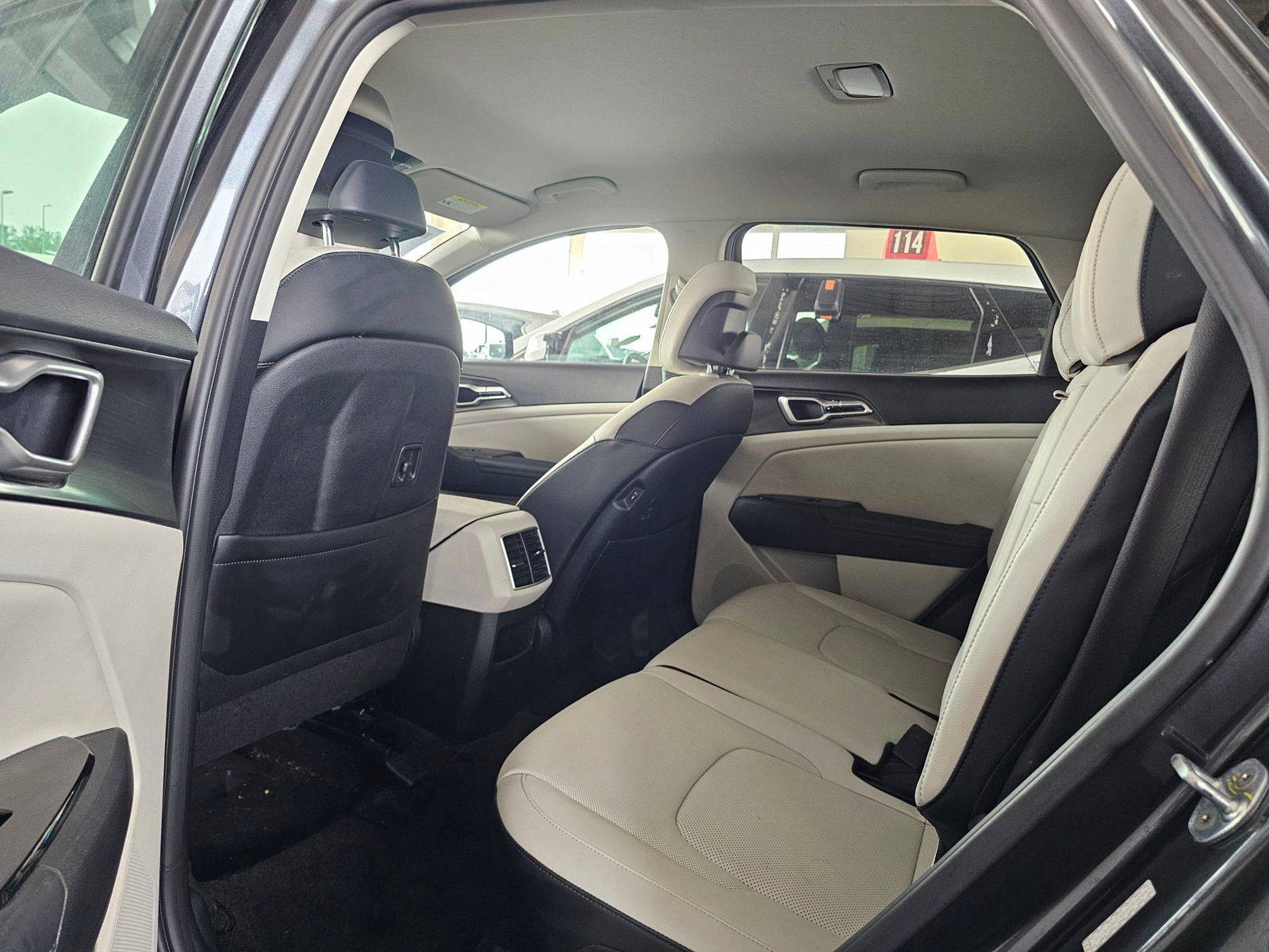 KIA SPORTAGE 2023 - Marhaba Auction Used Cars - Image 6