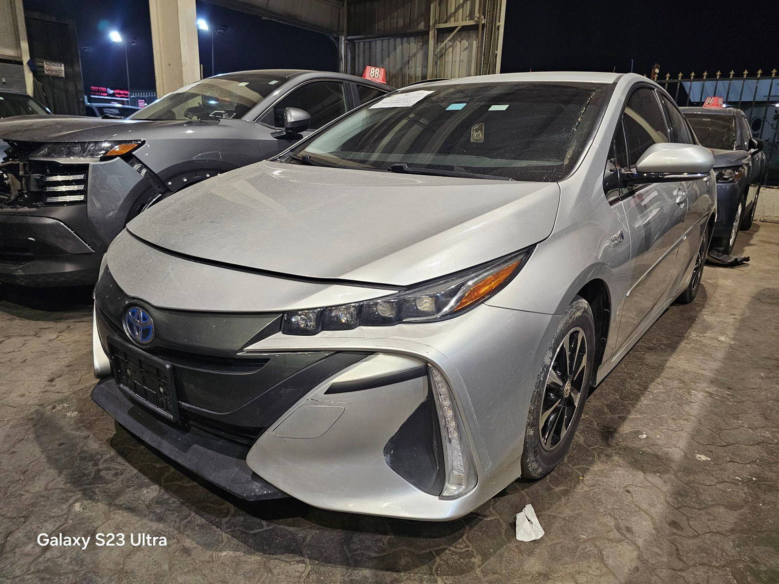 2018 TOYOTA PRIUS PRIME — 177897 KM — Lot 081441 — Main - Marhaba Auctions Used Cars - Image 5