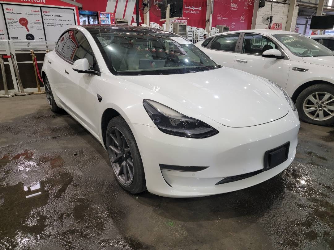 2021 TESLA MODEL 3 — 71762 KM — Lot F989613 — Main - Marhaba Auctions Used Cars - Image 4