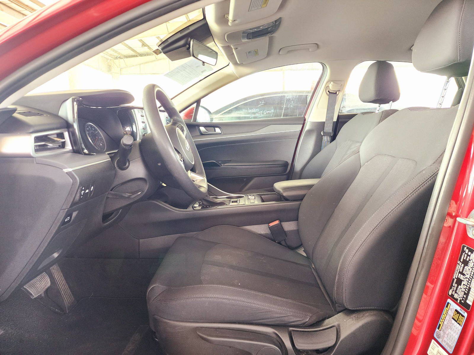 2021 KIA K5 — 57421 Miles — Lot 215487 — Souq - Marhaba Auctions Used Cars - Image 8