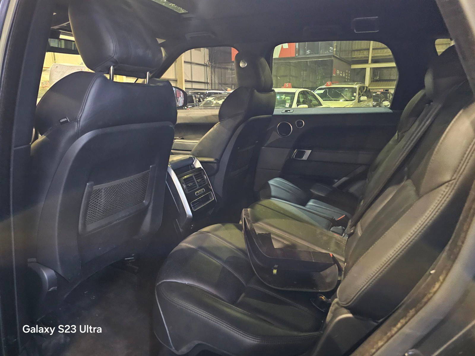 LAND ROVER RANGE ROVER SPORT 2015 - Marhaba Auction Used Cars - Image 9