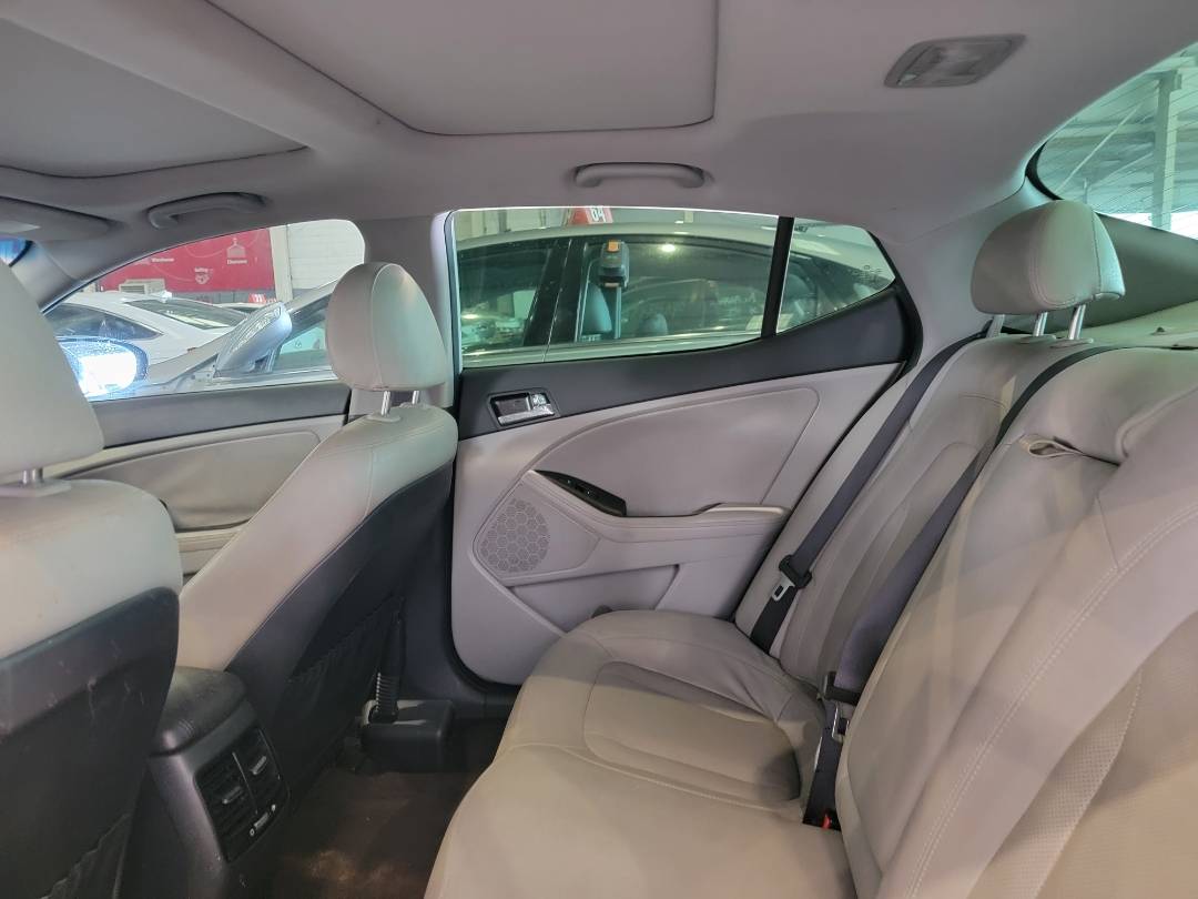 2011 KIA OPTIMA — 173209 Miles — Lot B5192377 — Souq - Marhaba Auctions Used Cars - Image 8