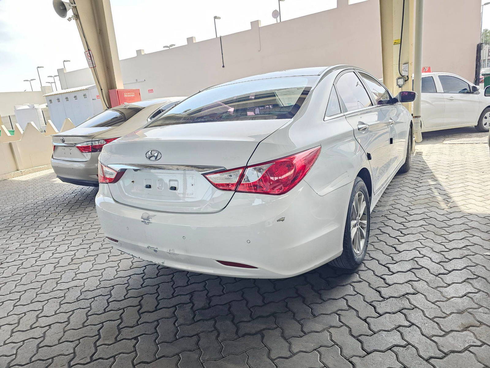 HYUNDAI SONATA 2011 - Marhaba Auction Used Cars - Image 3