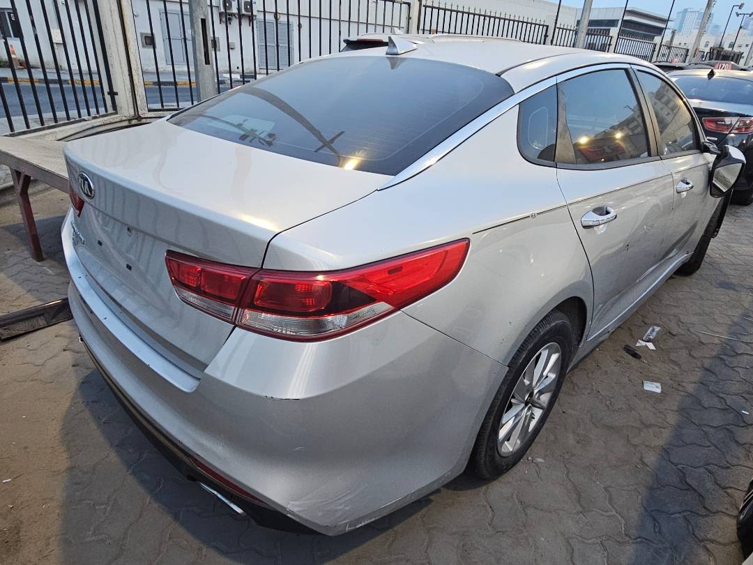 2016 KIA OPTIMA — 97730 Miles — Lot G5104287 — Main - Marhaba Auctions Used Cars - Image 4