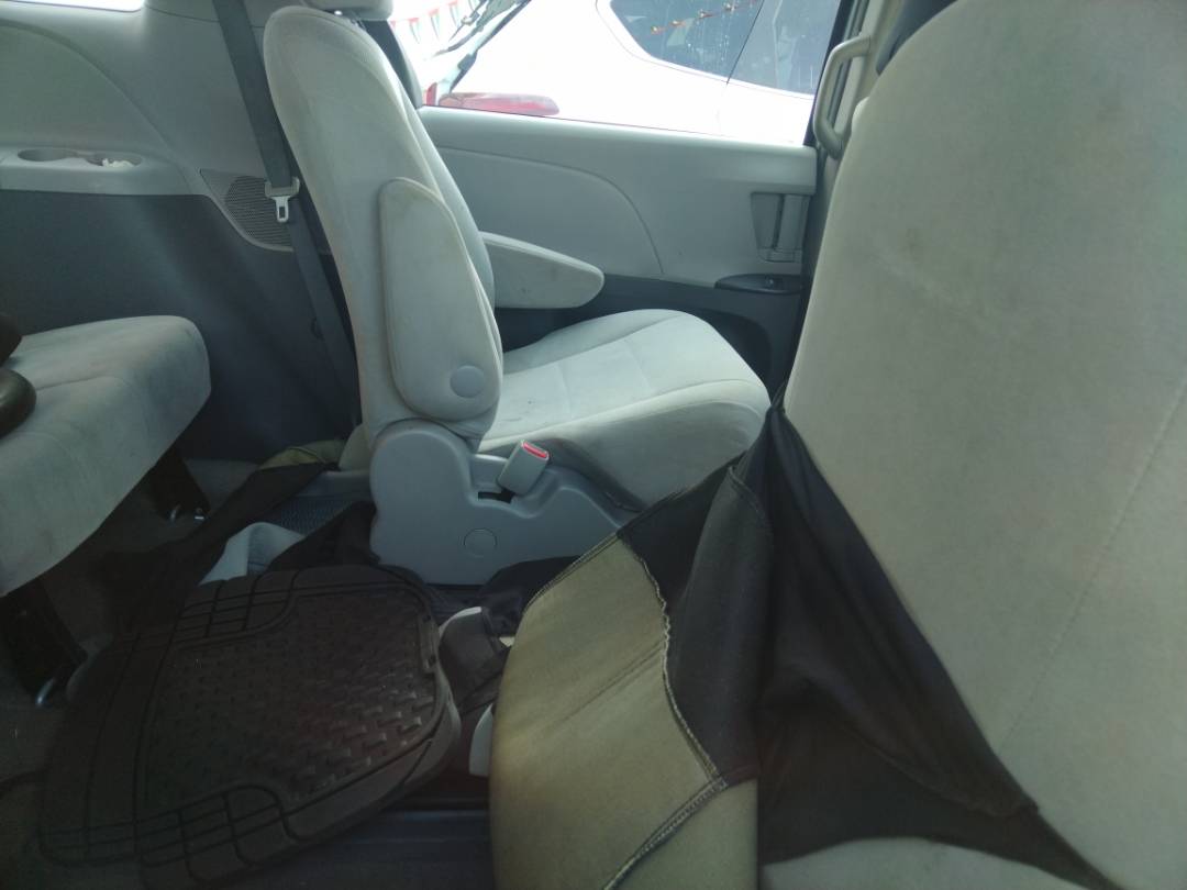 2015 TOYOTA SIENNA — 90038 Miles — Lot 68971753 - Marhaba Auctions Used Cars - Image 5