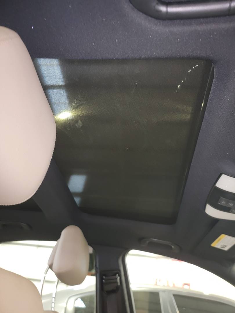2010 MERCEDES BENZ E 350 — 203137 Miles — Lot AA235798 - Marhaba Auctions Used Cars - Image 7