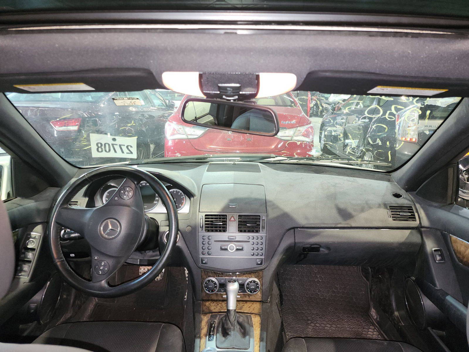 MERCEDES BENZ C300 2011 - Marhaba Auction Used Cars - Image 8