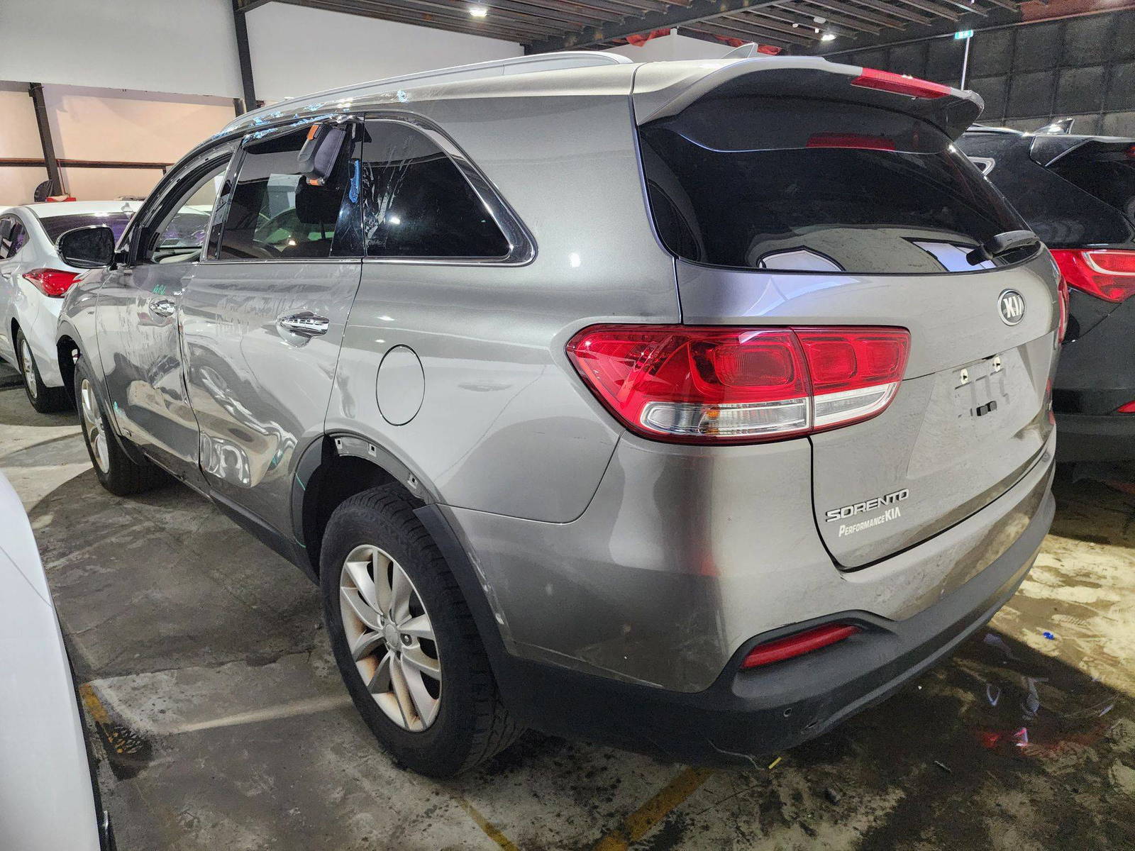 2018 KIA SORENTO — 96329 Miles — Lot 50284054 — Al Quoz - Marhaba Auctions Used Cars - Image 5