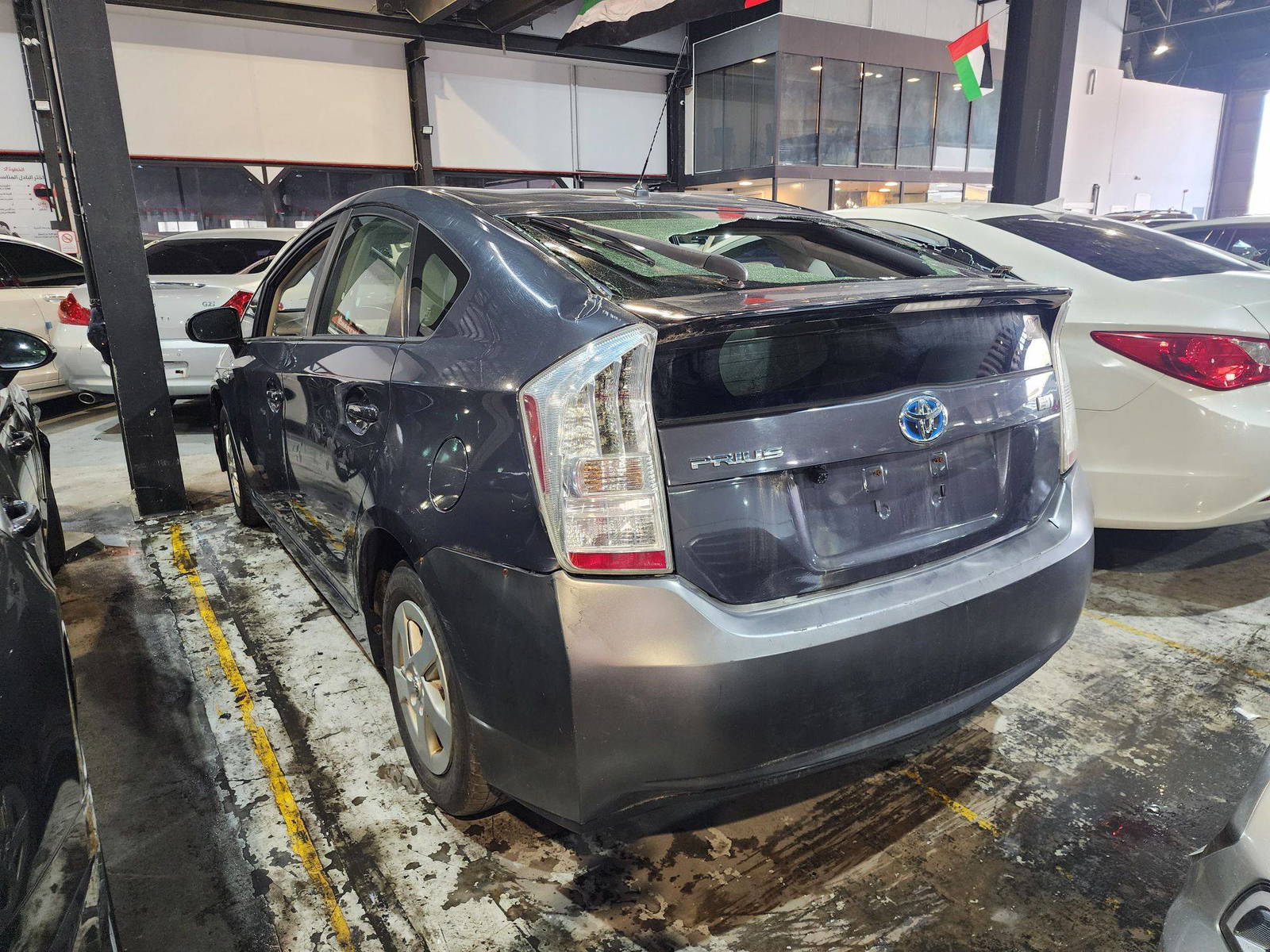 TOYOTA PRIUS 2010 - Marhaba Auction Used Cars - Image 6