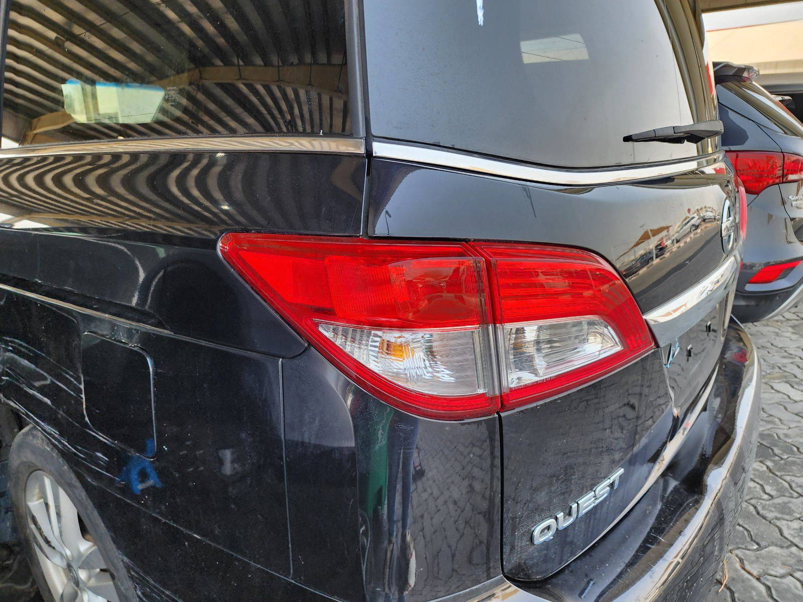 2012 NISSAN QUEST — 174545 Miles — Lot 30286 — Souq - Marhaba Auctions Used Cars - Image 12