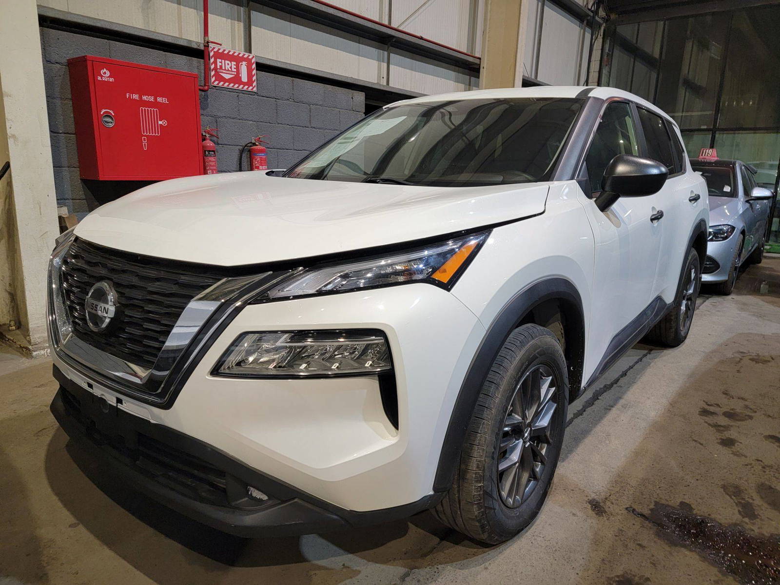 NISSAN ROGUE 2021 - Marhaba Auction Used Cars - Image 3