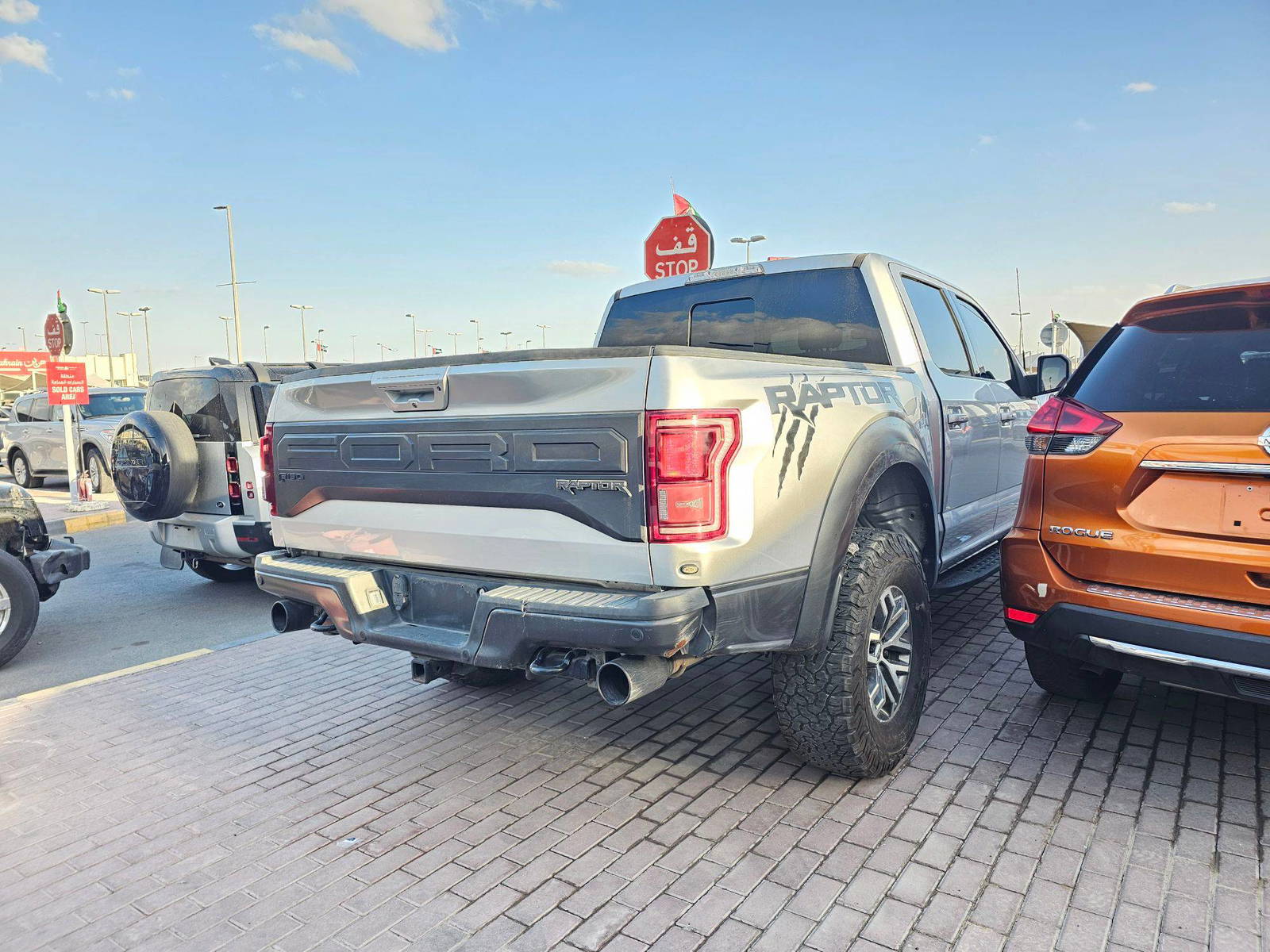 2017 FORD F150 - Raptor — 102794 Miles — Lot 56722365 — Main - Marhaba Auctions Used Cars - Image 6