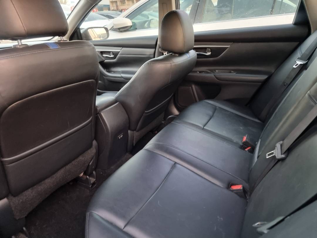 2018 NISSAN ALTIMA — 171982 Miles — Lot 2105487 — Ind. 12 - Marhaba Auctions Used Cars - Image 6