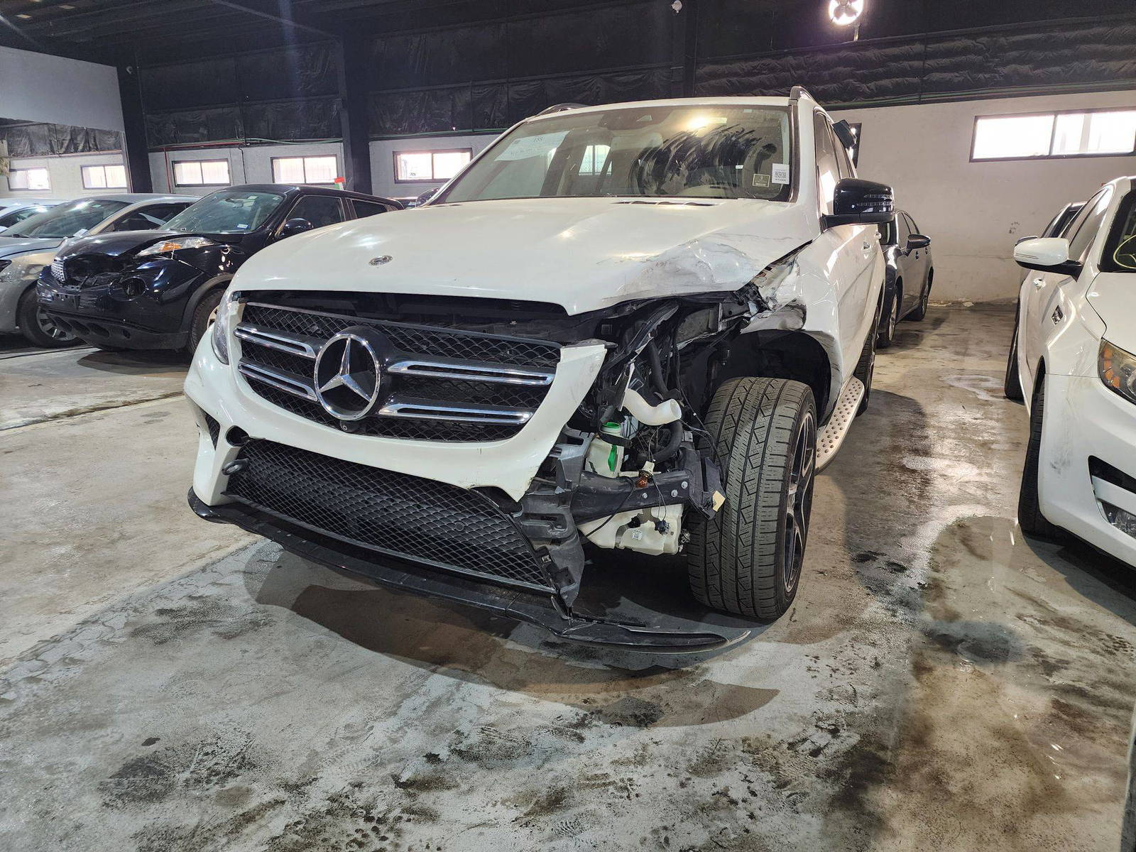 MERCEDES BENZ GLE 400 2019 - Marhaba Auction Used Cars - Image 4