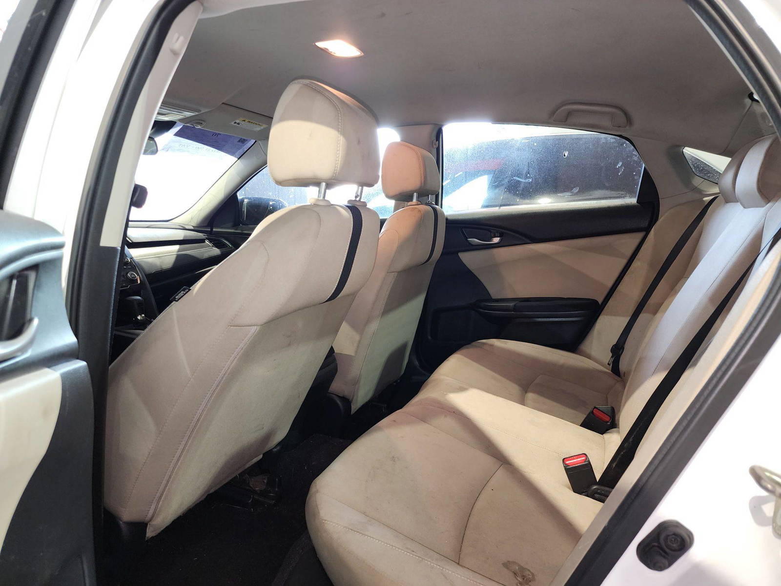 2019 HONDA CIVIC — 120665 Miles — Lot 79470314 — Al Quoz - Marhaba Auctions Used Cars - Image 5