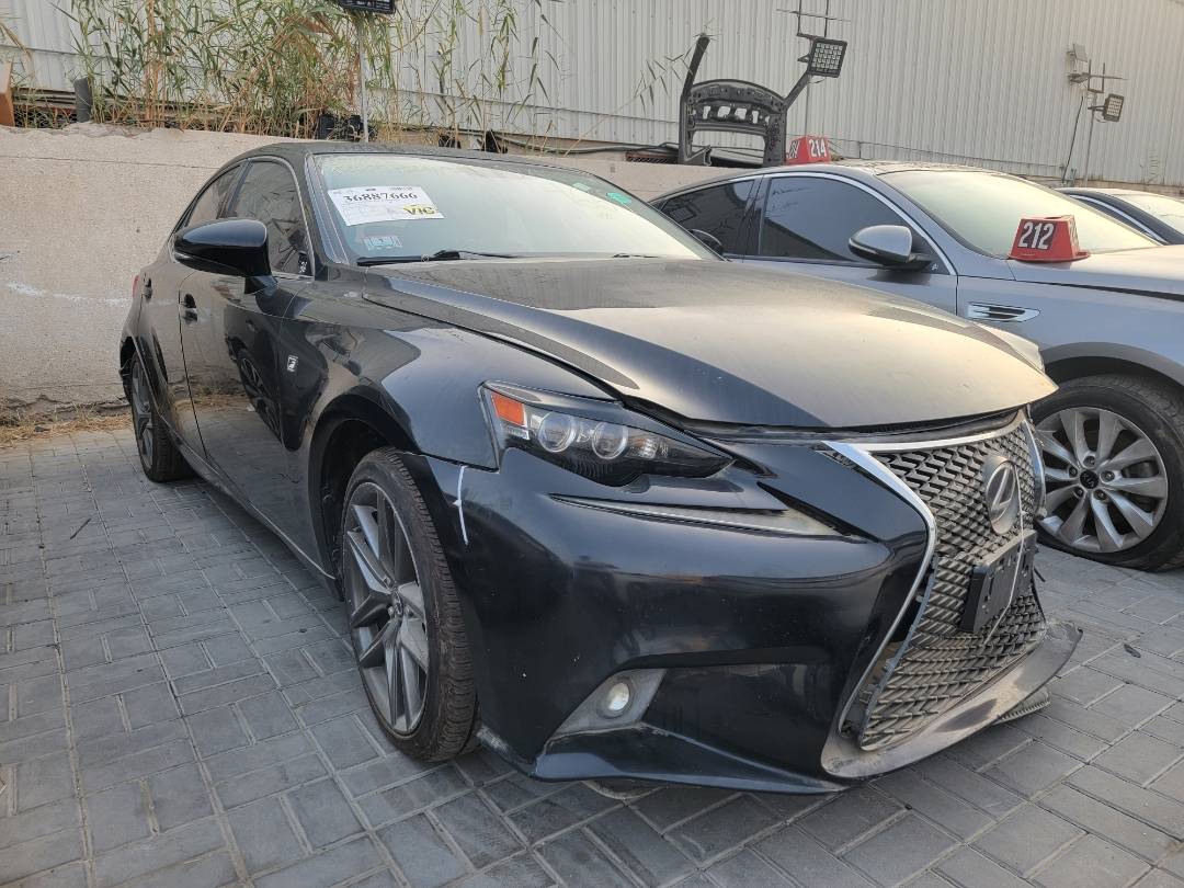 2014 LEXUS IS 250 — 145 674 Miles — Lot 2XE5014669 — Main - Marhaba Auctions Used Cars - Image 4